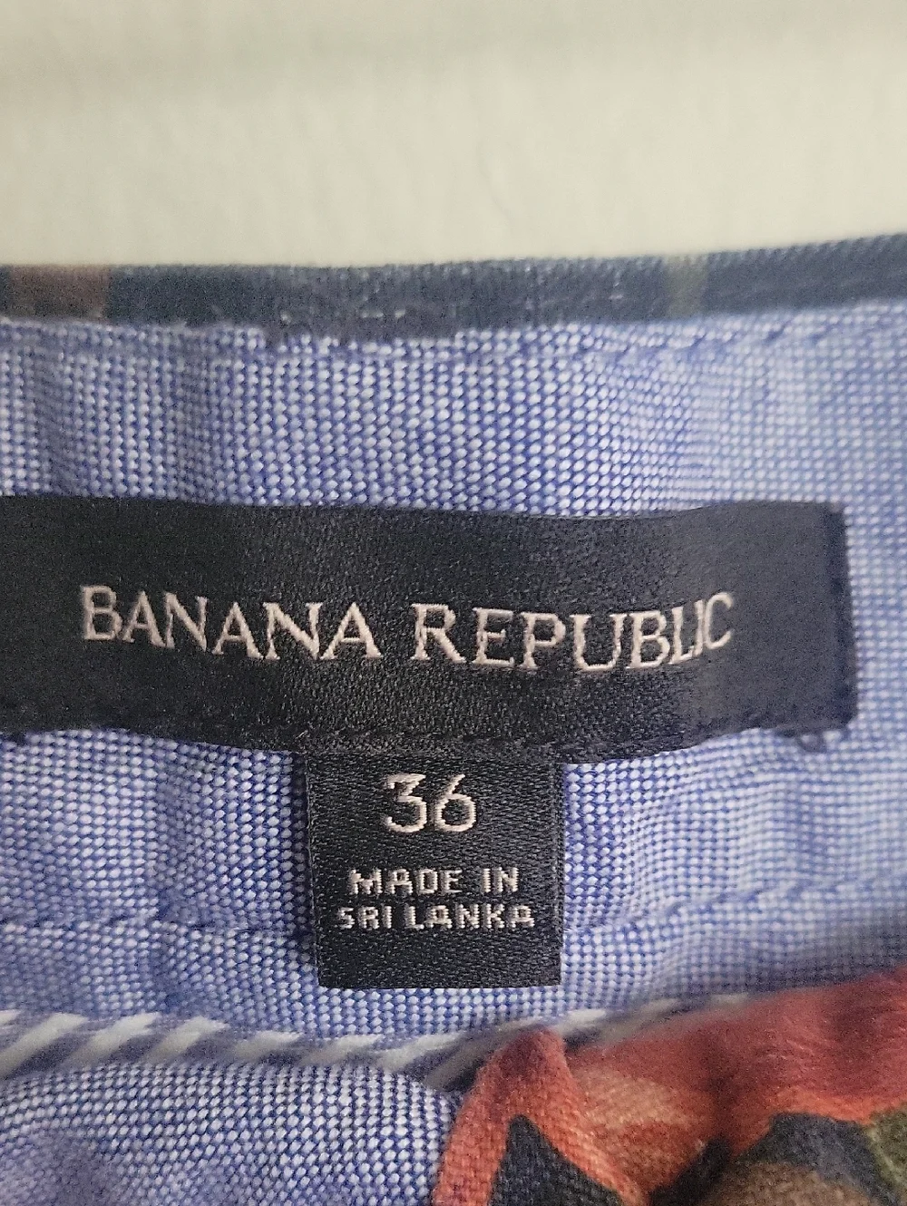 Banana Republic Shorts Men's Navy Blue Original Hawaiian Floral Tropical Print